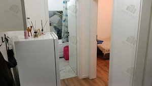 Garsonieră modernă de vânzare   ideală pentru locuit sau investiție - imagine 4