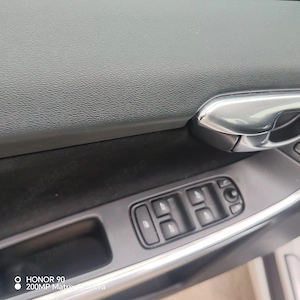 Vând Volvo XC60  - imagine 4