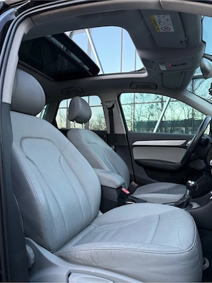 Audi Q3 2015 177CP Automat 4X4 2.0tdi  - imagine 5