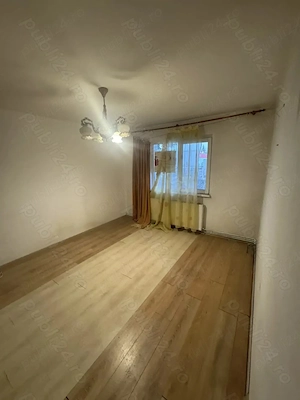 De vanzare apartament 2 camere Zona Fartec - imagine 4
