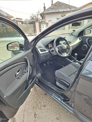 Renault Megane 3 - imagine 6