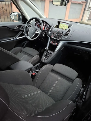 Opel zafira  - imagine 9