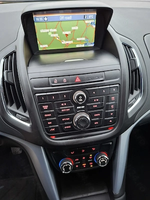 Opel zafira  - imagine 10