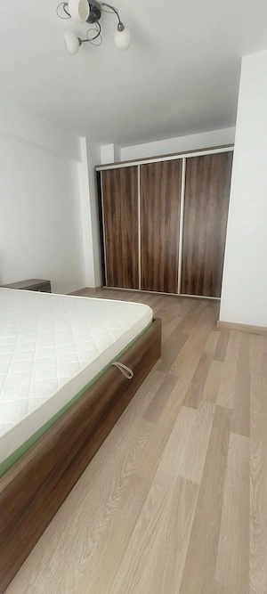 Inchiriez apartament de 2 camere in Nufaru SDK - imagine 2
