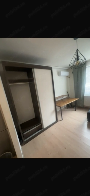 Garsoniera de inchiriat