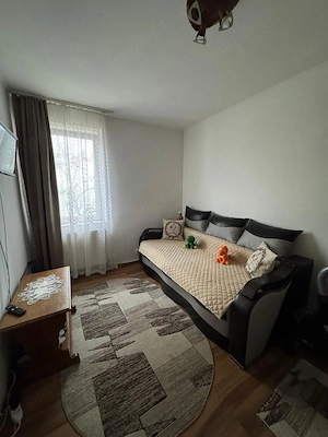 cv 199  Cartier Sasar, Zona RFN ap 2 camere decomandate , etaj I  - imagine 4