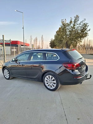 Opel Astra J 2.0  - imagine 4