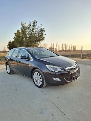 Opel Astra J 2.0  - imagine 5