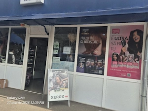 Vand afacere la cheie   firma srl curata, infiintata 2008 + spatiu comercial 36mp (6m x 6m) + marfa