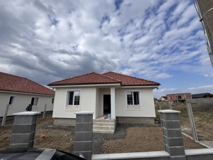 Individuala Sag,4 Camere,2 Bai,Terasa Acoperita,Teren Generos - imagine 2