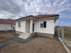 Individuala Sag,4 Camere,2 Bai,Terasa Acoperita,Teren Generos - imagine 3