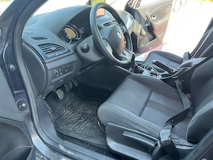 Dezmembrez Renault Megane 1.5 dCi - imagine 5