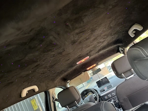 Dezmembrez Renault Megane 1.5 dCi - imagine 4