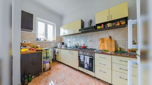 Casa cu 867mp de teren in Andrei Muresanu - imagine 4