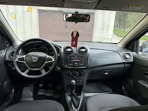 Dacia Sandero Fab 08.2018, proprietar de noua, 66.800 Km carte service - imagine 7