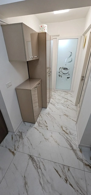 Apartament 2 camere decomandat, etaj 1   Platou Dacia - imagine 5