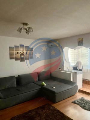 Apartament 2 camere, 55 mp, etaj 3/4, centrală proprie, mobilat și utilat - imagine 3