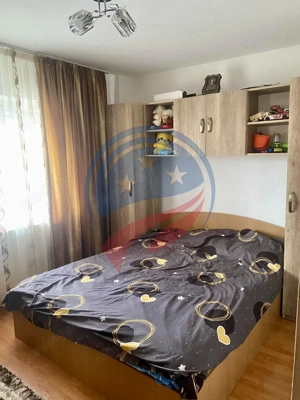 Apartament 2 camere, 55 mp, etaj 3/4, centrală proprie, mobilat și utilat - imagine 4