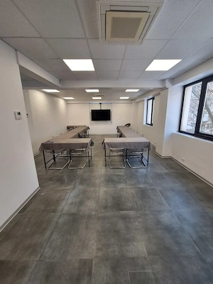 Inchiriere spatiu 100 mp  Micro 17