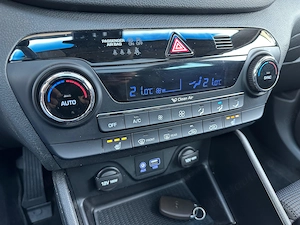 Hyundai Tucson 1.7 Diesel 116 CP An 2016 - imagine 17