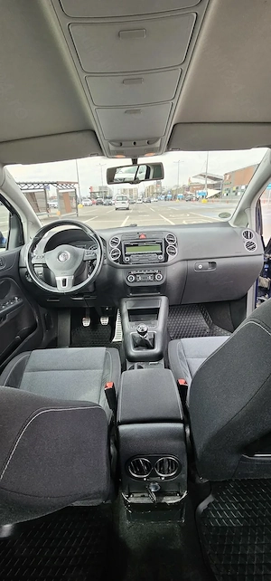 VW Golf Plus 2011 Style   climatronic, tempomat, senzori, stare f bună - imagine 6