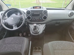 Vand Peugeot  Partner 1.2 benzina , an  09 2018, euro 6 - imagine 2