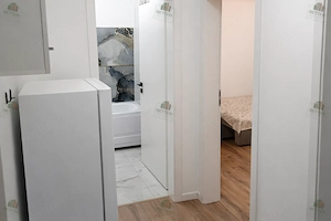 Garsonieră decomandată, mobilată, etaj intermediar   Popești Leordeni