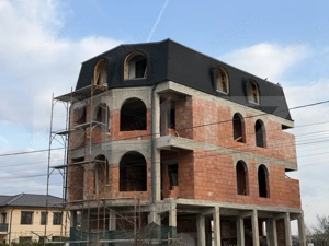 Imobil la roșu 400 mp, ideal pensiune, zona Dragoieni  - imagine 2