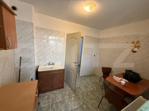 Apartament 2 camere semidecomandat Craiovita noua zona scoala 32 - imagine 7
