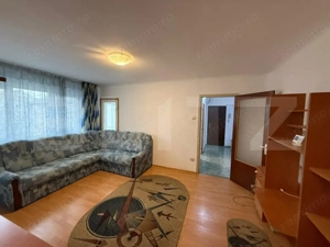 Apartament 2 camere semidecomandat Craiovita noua zona scoala 32 - imagine 2