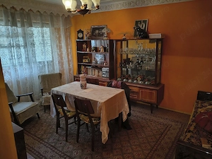 Vand apartament cu 2 camere etajul 3 zona Vidin fara imbunatatiri. - imagine 4