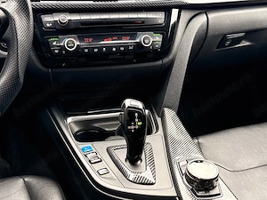 BMW Seria 3 318d Aut. - imagine 13