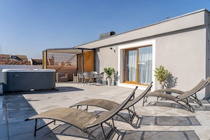 Penthouse premium cu 2 camere în cartierul Între Lacuri, terasă 150 mp cu jacuzzi, lângă Iulius Mall - imagine 15