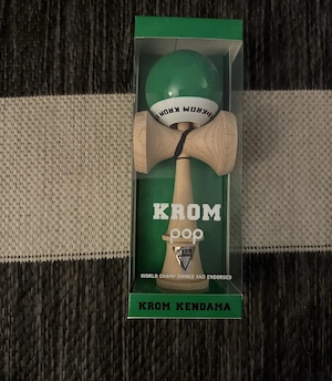 kendama Krom Pop 