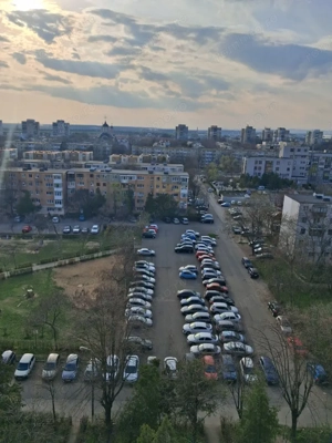 Apartament 2 camere de vânzare – decomandat, 52 mp – Zona Vest