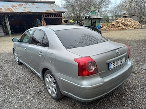 Toyota Avensis - imagine 3