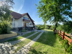Vilă deosebită cu 30 ari teren și facilități complete – Viile Satu Mare