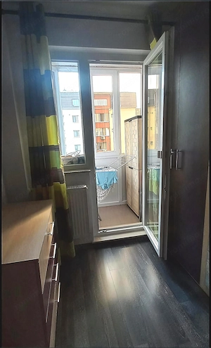 3 camere,etajul 3,Ana Ipatescu