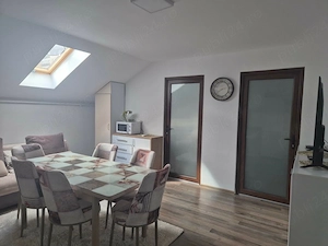 Vand sau schimb Apartamentul cu o casa in Jud: Arad s-au Oradea.Apartamentul se vinde la cheie!