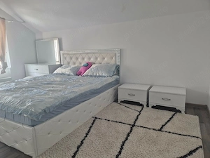 Vand Apartament in Cartier Aurel Vlaicu langa Parcarea deTaxi LebadaApartamentul se vinde la cheie! - imagine 2