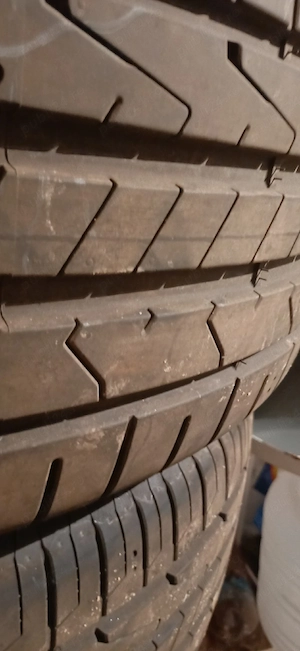 Vand 4 anvelope noi 235 55 R18 Hankook Dot 2025 - imagine 2