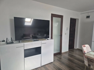 Vand Apartament in Cartier Aurel Vlaicu langa Parcarea deTaxi LebadaApartamentul se vinde la cheie! - imagine 5