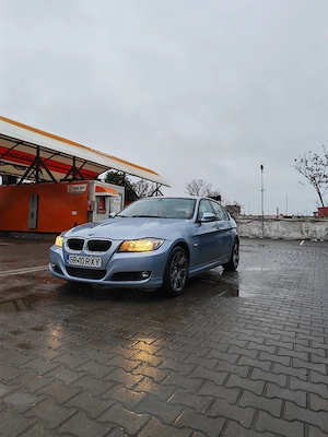 Bmw E90, 320d, an 2010 - imagine 3