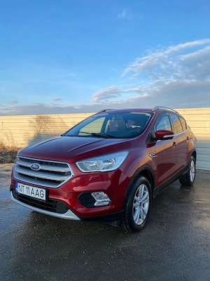 Vând Ford Kuga 2017 