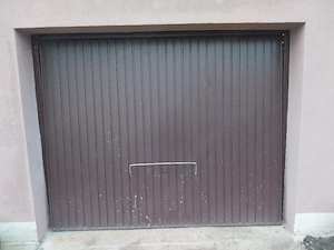 USA Garaj rabatabilă pret 300 lei