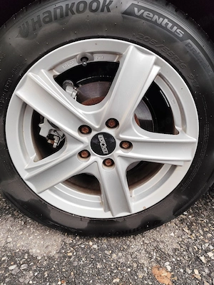 Vând Peugeot 308 diesel 2015 1,6 hdi - imagine 2