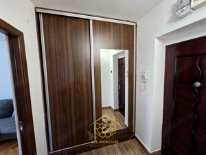 Apartament 2 Camere DECOMANDAT in  zona Centrala - Piata Mare - imagine 8