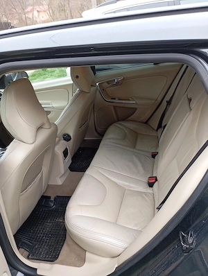 De vânzare Volvo V60 - imagine 5