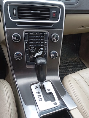 De vânzare Volvo V60 - imagine 3