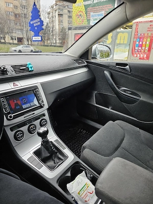 Vând VW Passat B6 - imagine 9